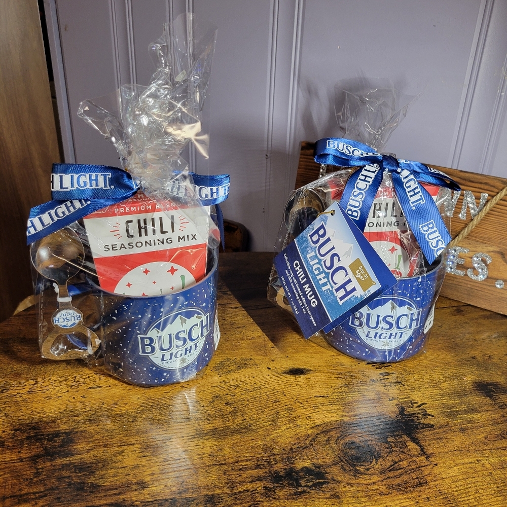 Busch Light Gift Mug Set lot of two